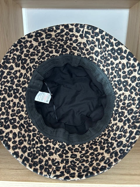 Chapeau léopard