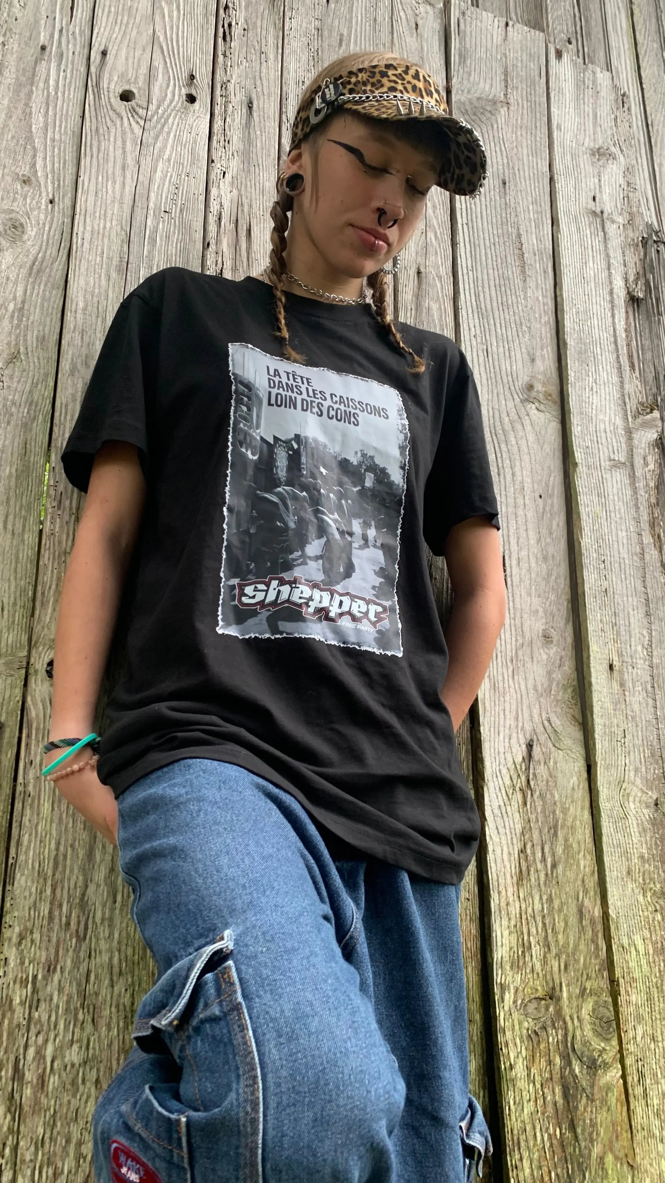 T-Shirt de Teuf Femme | Style Rave, Underground & Alternative – SHEPPERWEAR
