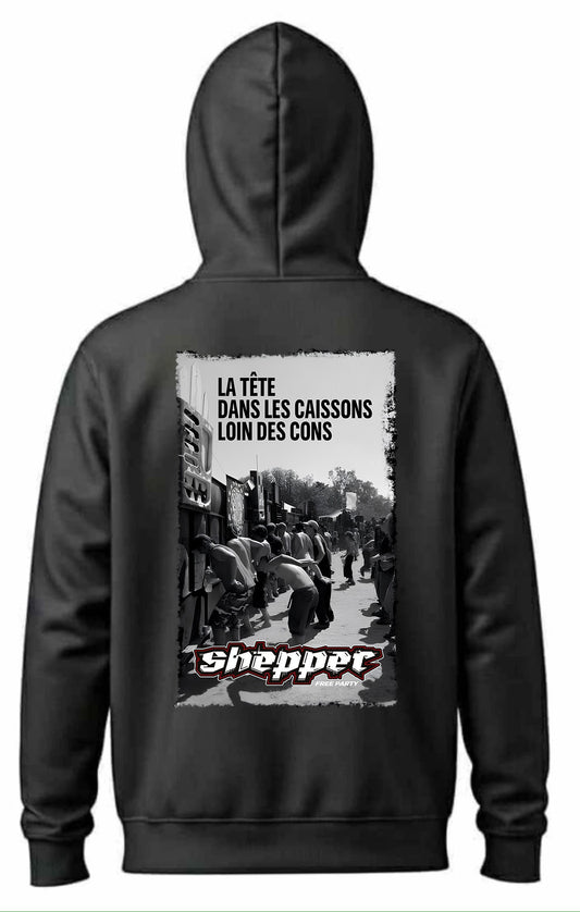 SWEAT MODELE LA TETE DANS LES CAISSONS